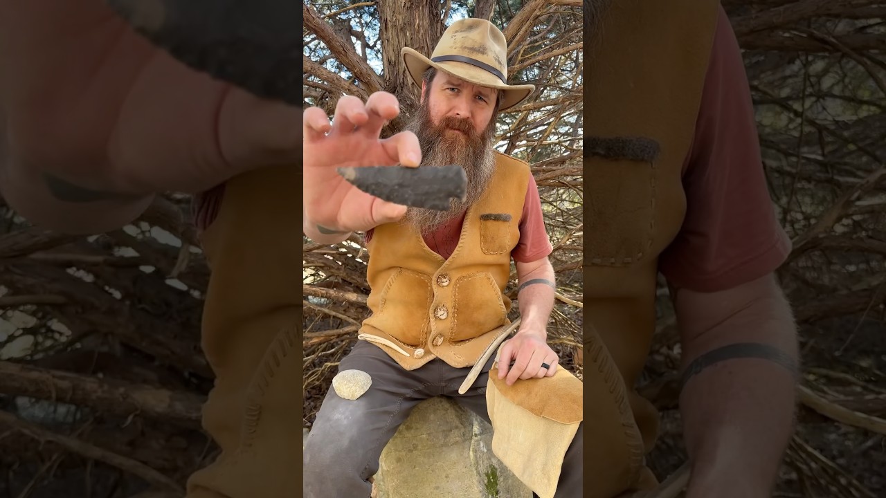 Stone knife blade #novembersouth #flintknapping #primitiveskills #bushcraft #survival #lithics