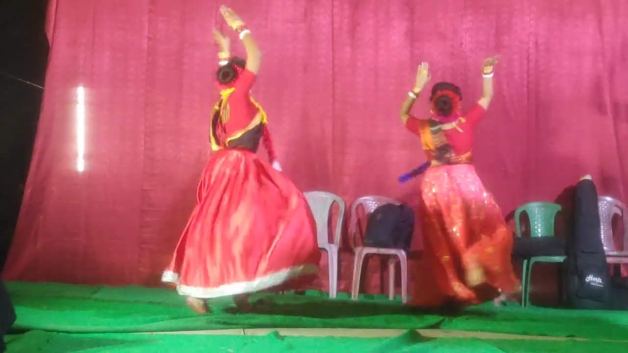 Mon jhulonai Dole Go Rai || Dance Cover || Stage Pogram || Dance by _ Sukla & Anwesha 