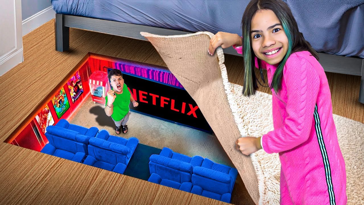 EU CONSTRUÍ UM CINEMA SECRETO NO MEU QUARTO!