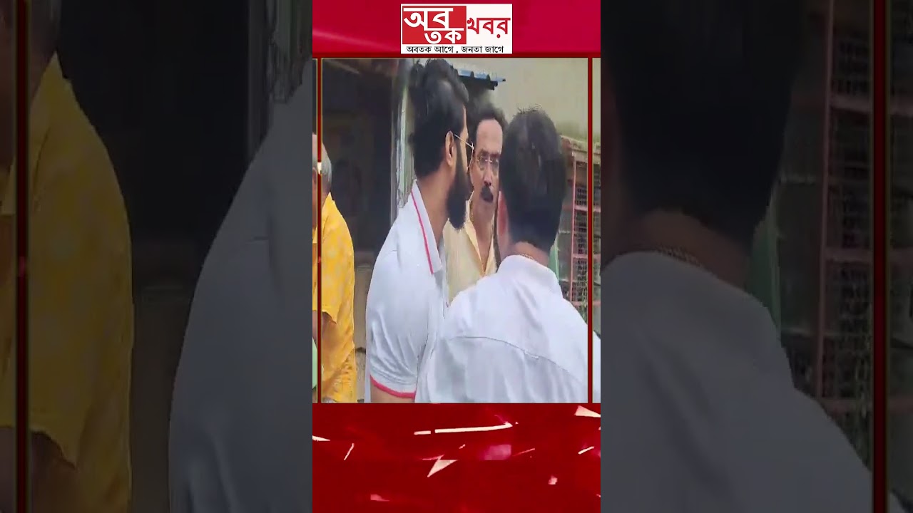 CPM's Tanmoy Bhattacharya clash with TMC supporter outside polling booth