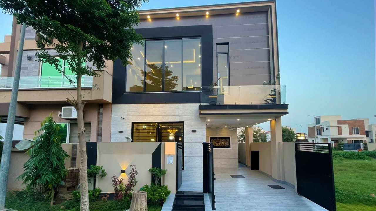5 Marla Semi Furnished House For Sale in DHA Lahore 🚨