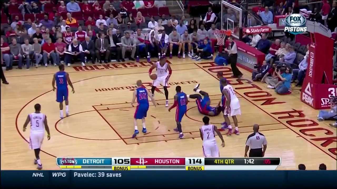 Andre Drummond vs. Dwight Howard:  16 pts, 17 rebs, 2 blks, 1 stl