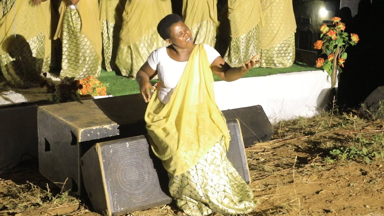 USUBIZA UBUZIMA by Boaz yakin ADEPR KABUYE