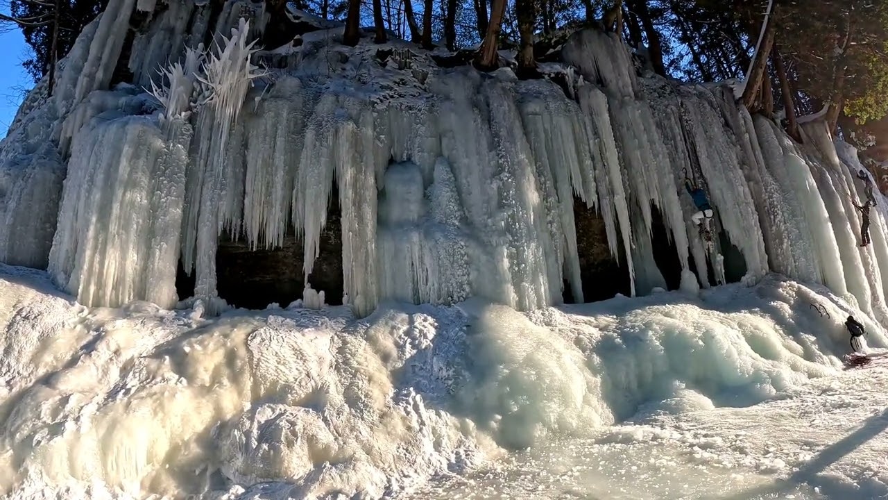 Frozen Waterfall                                        Portneuf Natural Regional Park,Canada,part 2