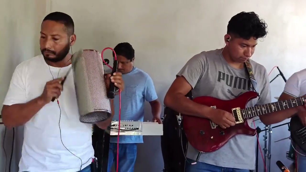 EL PLOMERO - Super Grupo Los Gómez (En Vivo)