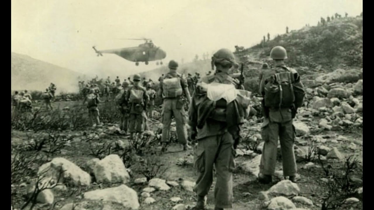 HONAÏNE ET TADJRA 1956 - 1960