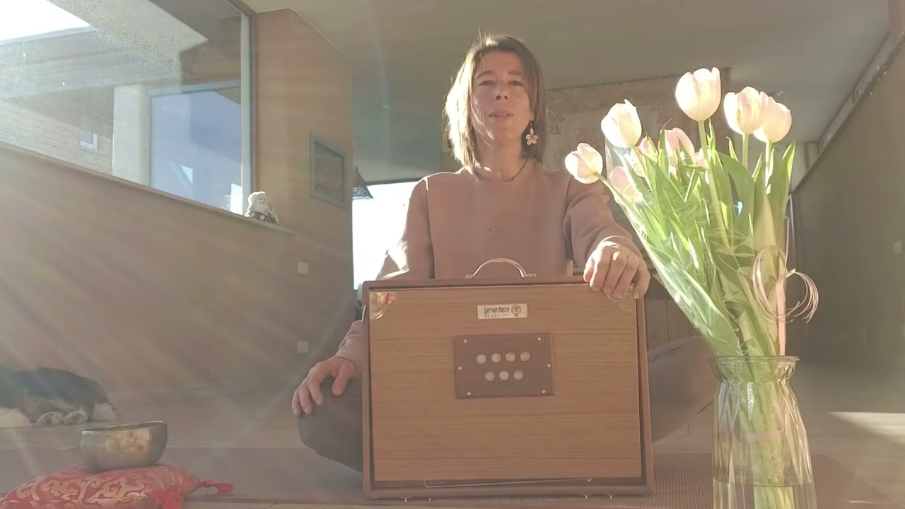 Welcome and OM chant