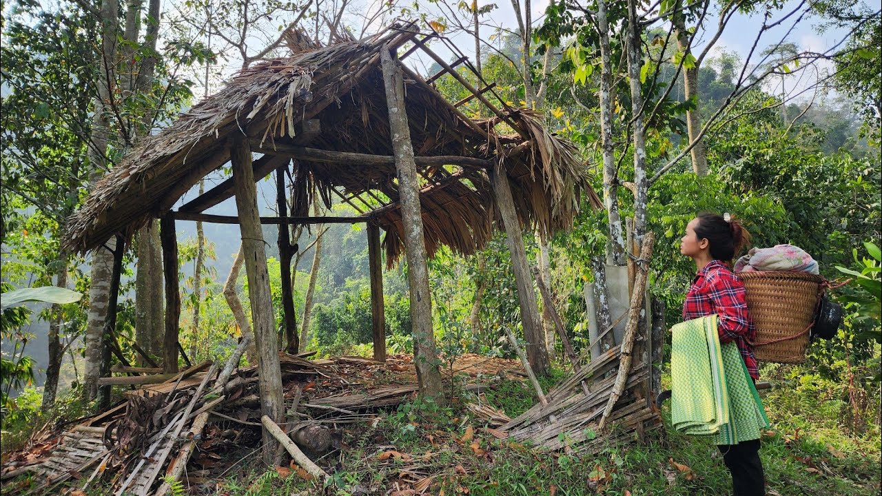 17-year-old single mother wanders around abandoned houses - Self support | Triệu Thị NaNa
