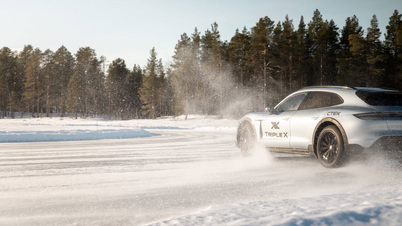 Ice Drifting with a Porsche Taycan!
