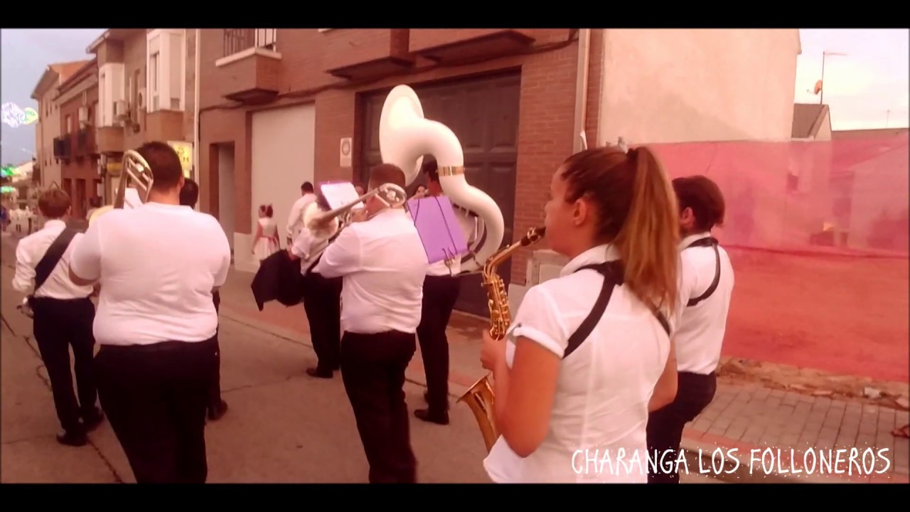 FIESTAS MORALEJA 2019 - Procesión del Cristo de la Salud - Charanga Los Folloneros