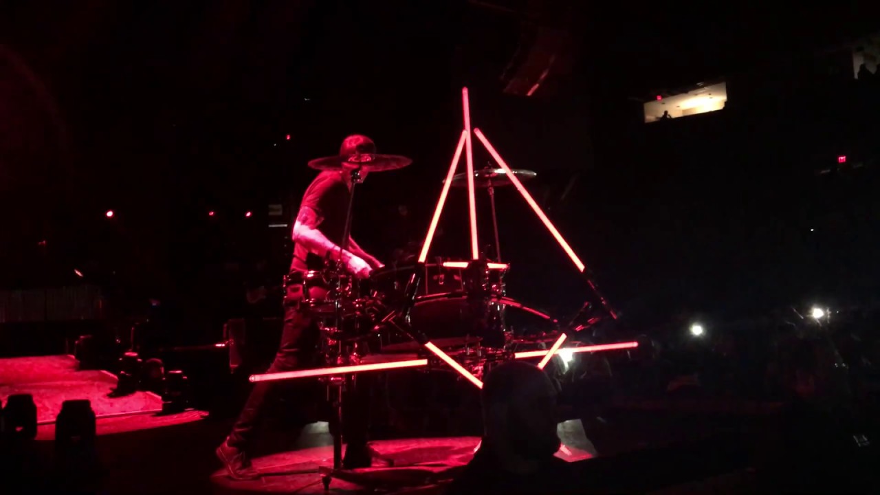 Breaking Benjamin: The Imperial March/Schism/Smells Like Teen Spirit/Walk - 1/16/18 - Reading, PA