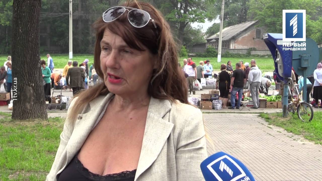 Стихийная торговля на Долгинцево