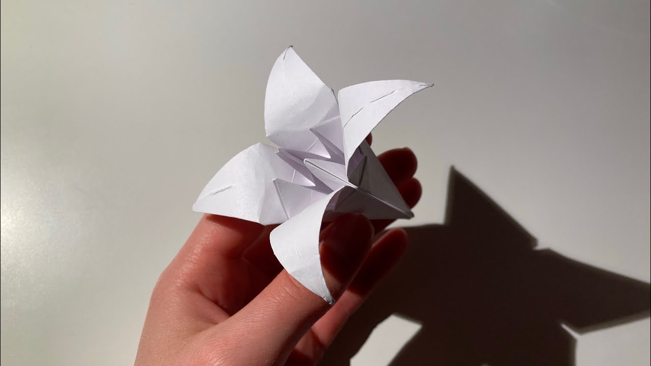 How To Make an Iris Flower | Origami Tutorials
