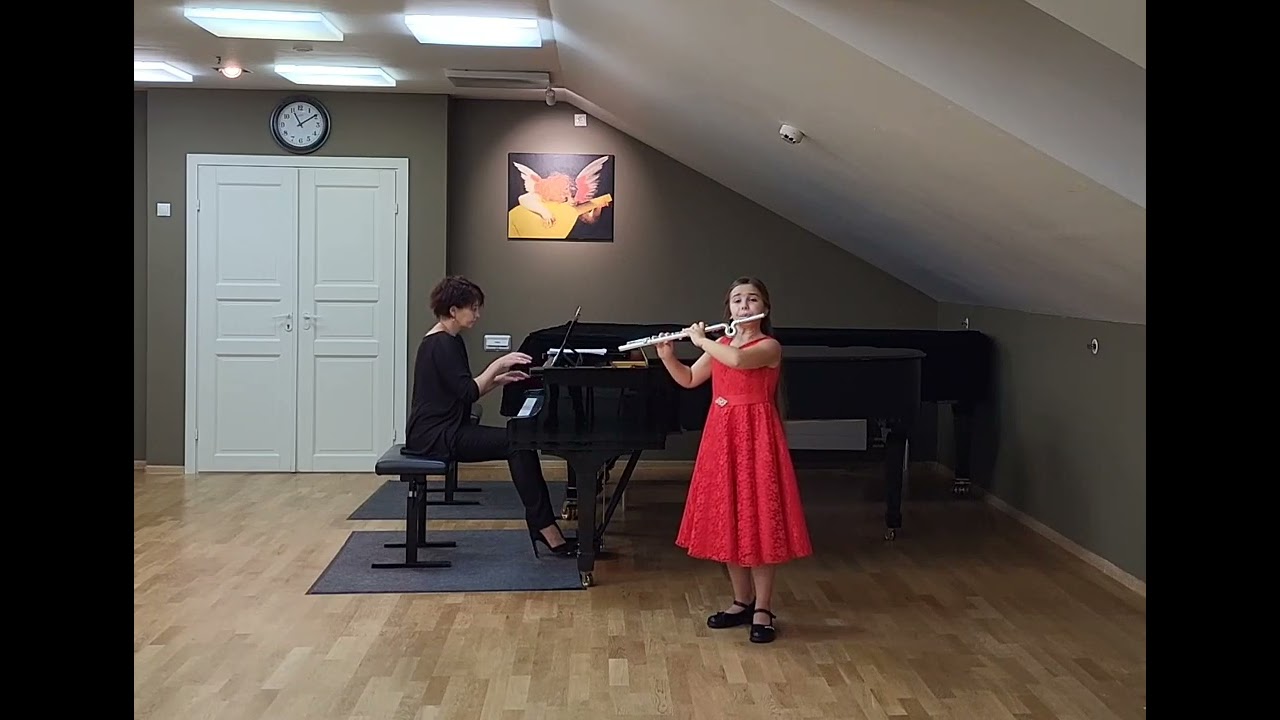 Ф.Шопен Ноктюрн до диез минор. Василиса Мельникова, флейта, 9 лет