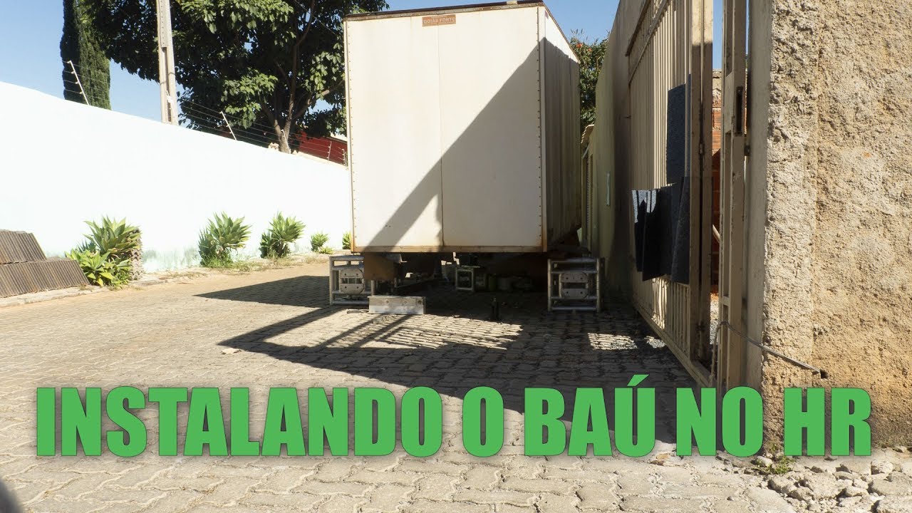 Instalando um Baú no caminhãozinho HR.