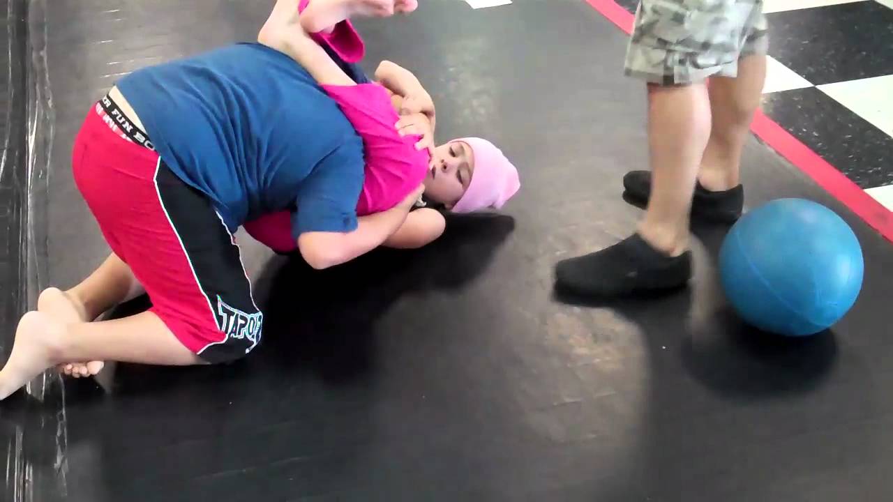 4oz Fight Club Kids MMA P2