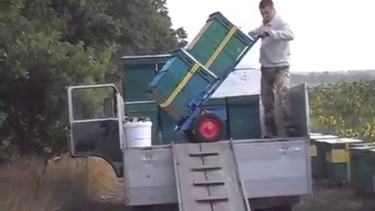 cart for beehives electric Apilift