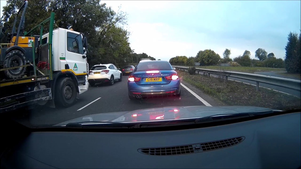 Land Rover Freelander EY51 ETK doesn't understand merge in turn (A505/A11/A1307/Fourwentways)