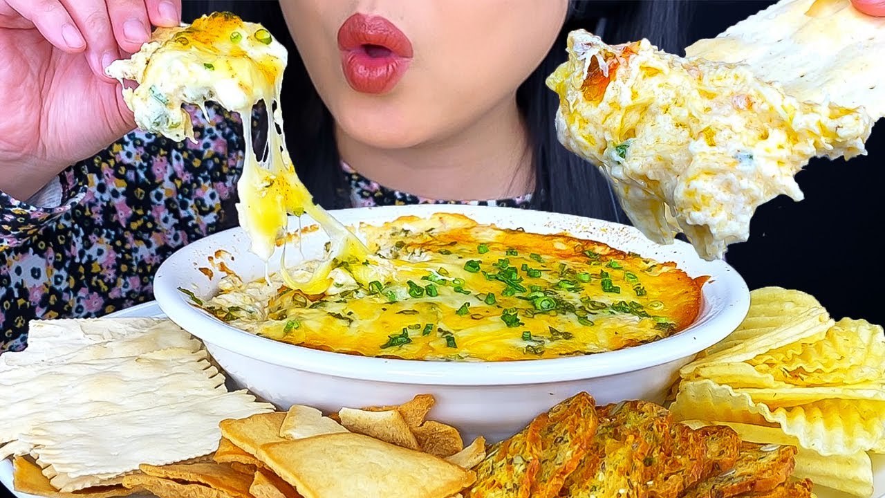 ASMR CHEESY CRAB DIP (EATING SOUNDS) ASMR Phan