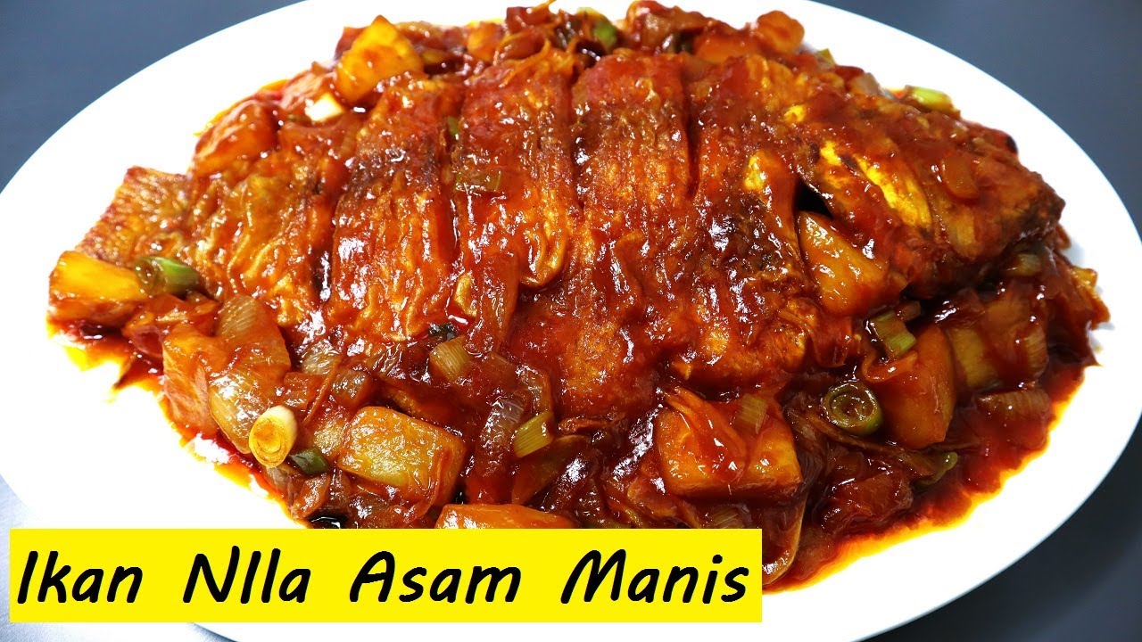 Ikan asam manis pakai nanas ala restoran yang seger banget