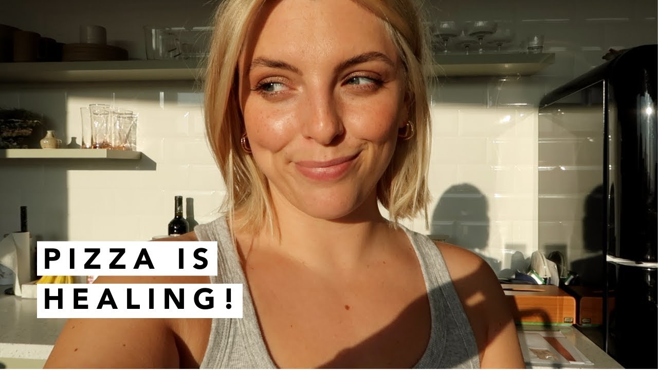 PIZZA AND SKINCARE | Estée Lalonde