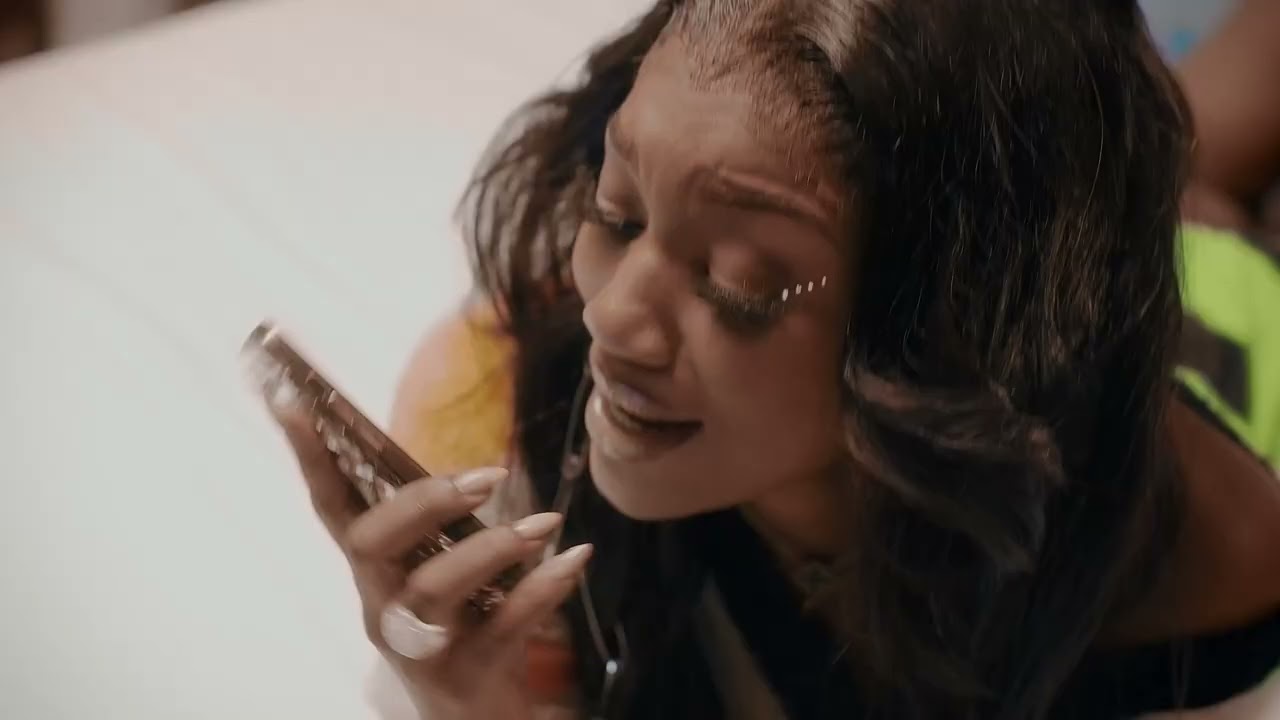 JOY AWU - OLY