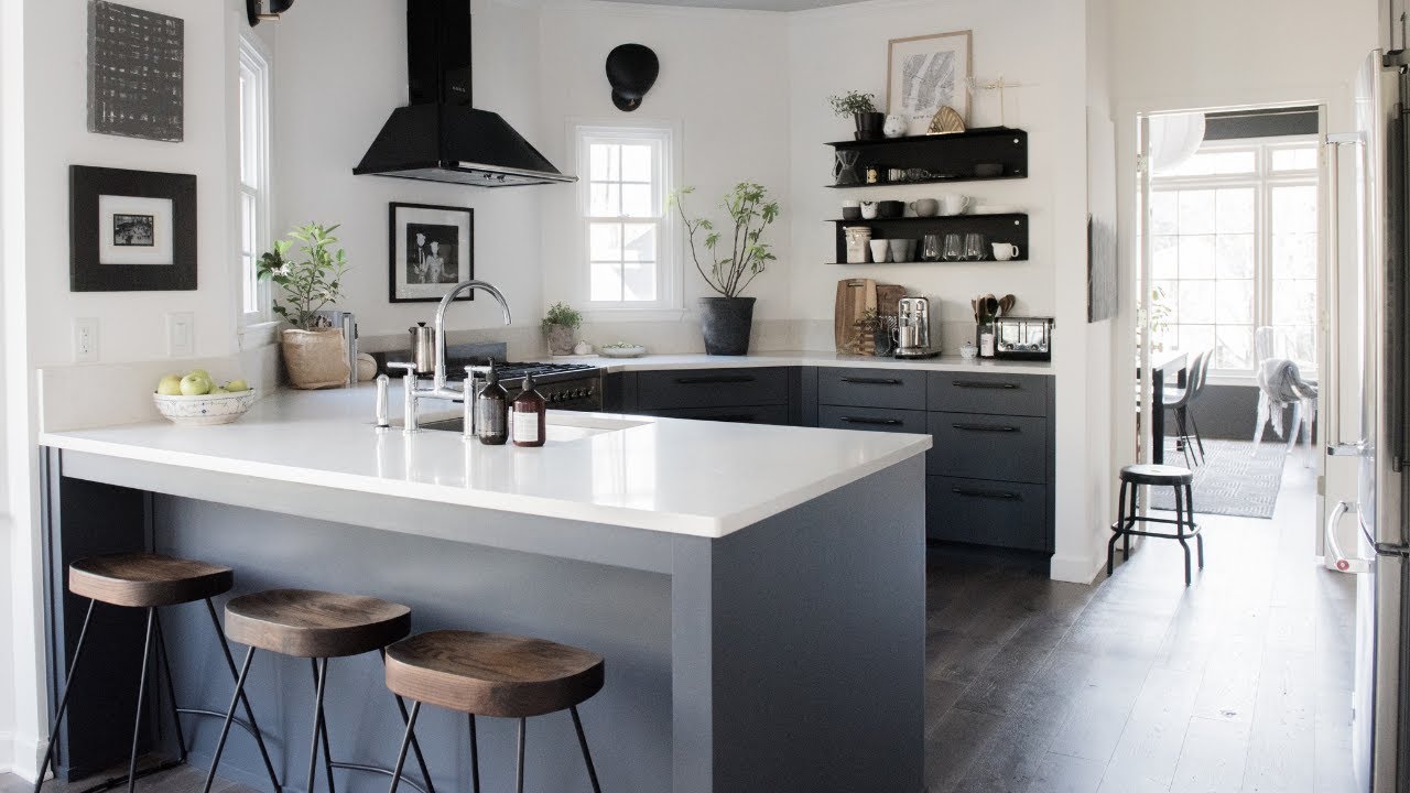 Our FULL HOUSE Modern Renovation TOUR :: P1