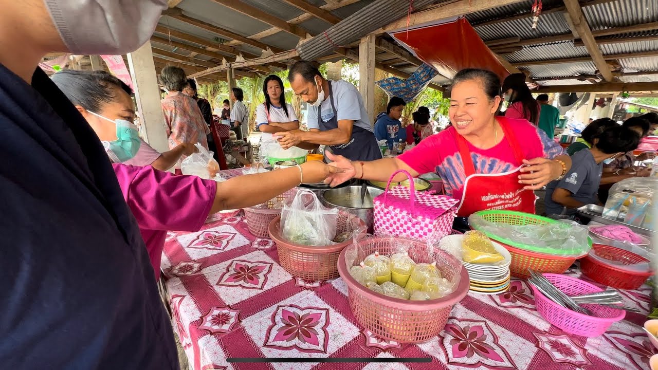 Thai Food Market 😋 Khanom Thailand →