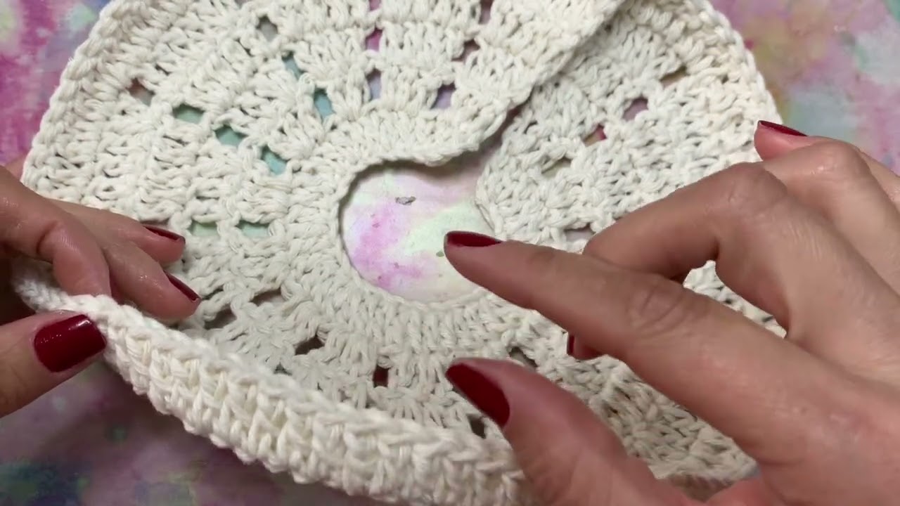 Início da capa do bujão e ponto trançado ou diagonal 💖 vem conferir #crochet #crochetting #barbante