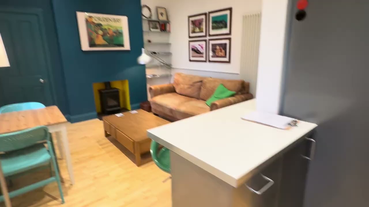 6/2 Arthur Street viewing video 
