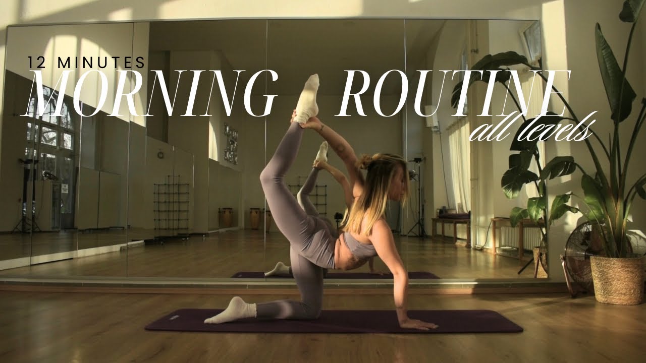 12 Min Morning Stretch 🌤 Gentle Full Body Wake Up