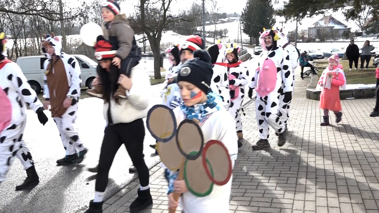 Masopustní průvod v Myslívě