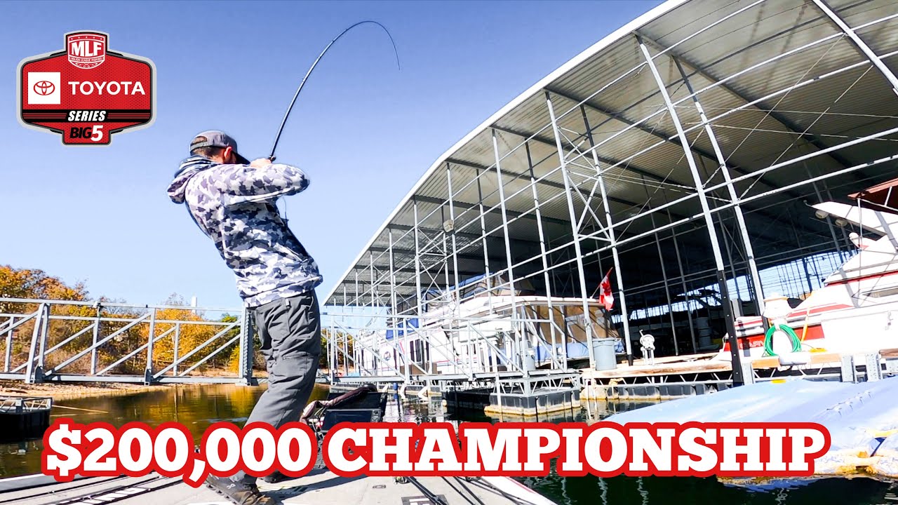 $200,000 and this GIANT Wraps Me in the Dock!! Toyota Series Championship (Table Rock)