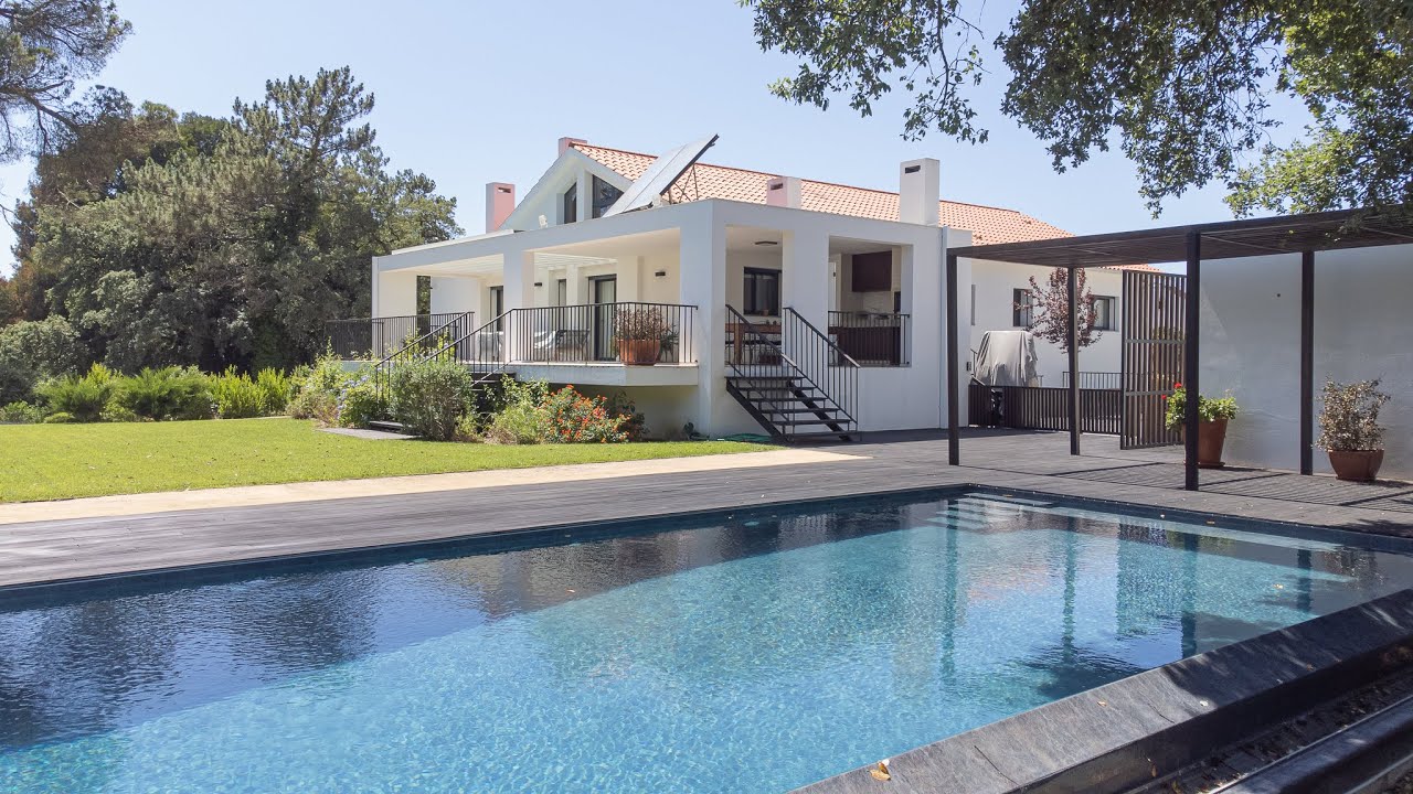 Moradia T5 de luxo com piscina I Lote 2800m2 I Costa da Prata- Maceira-Leiria