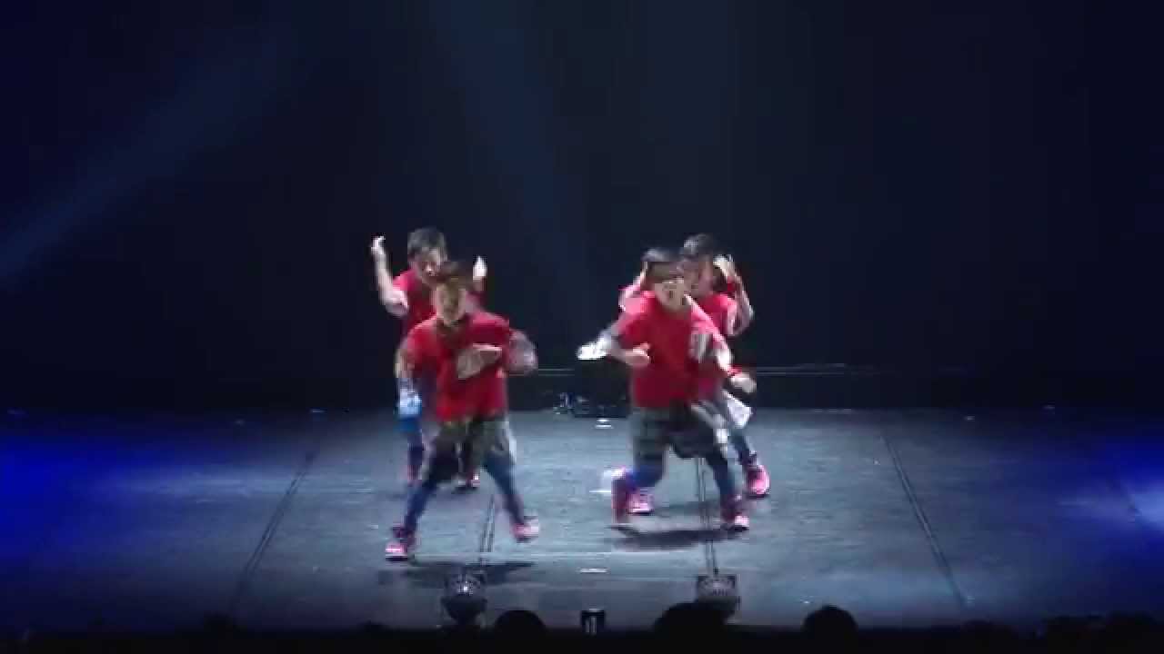 MEGAでる4丁目+REAL／4丁目の夕日〜TEN TEN TEN〜
