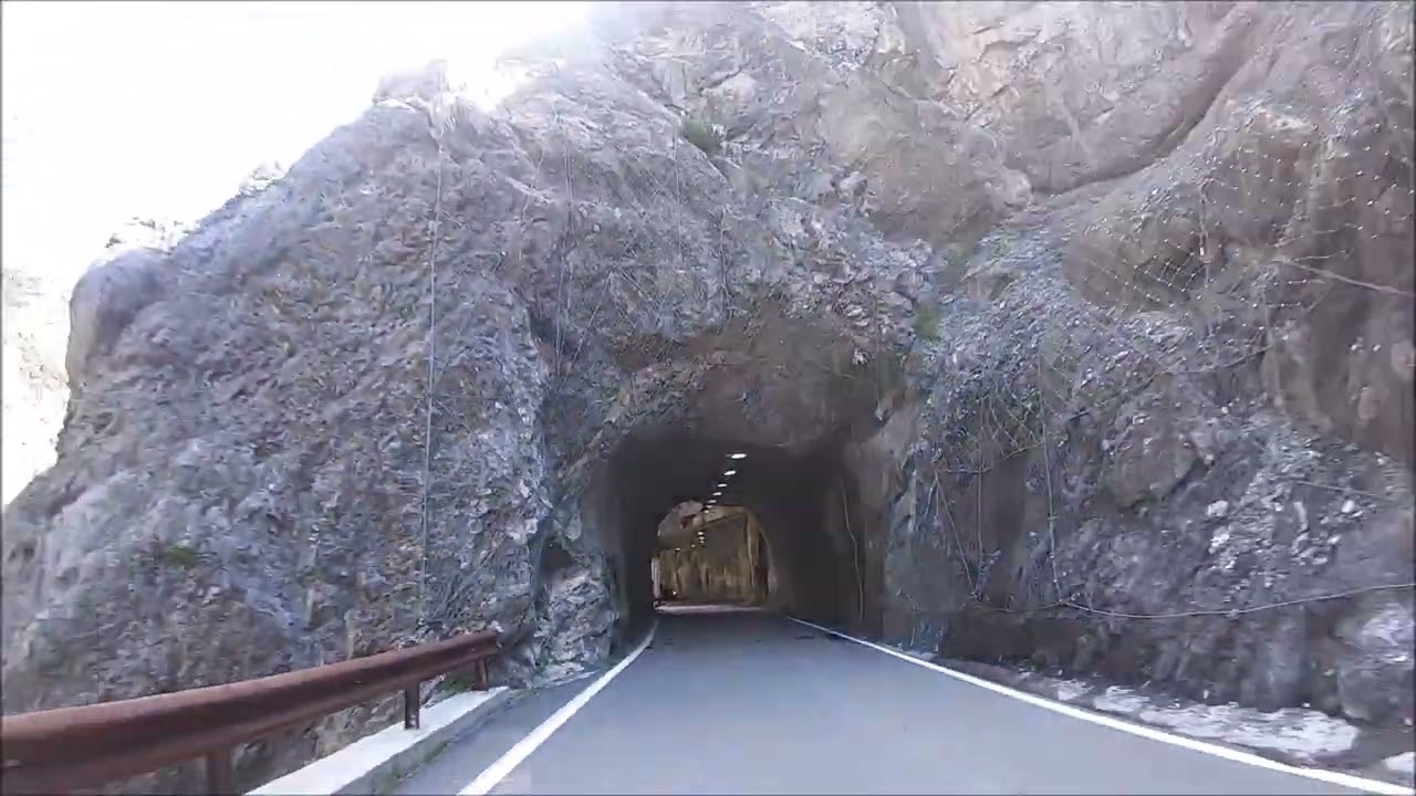 Stelvio en moto (Descenso hacia Bormio)
