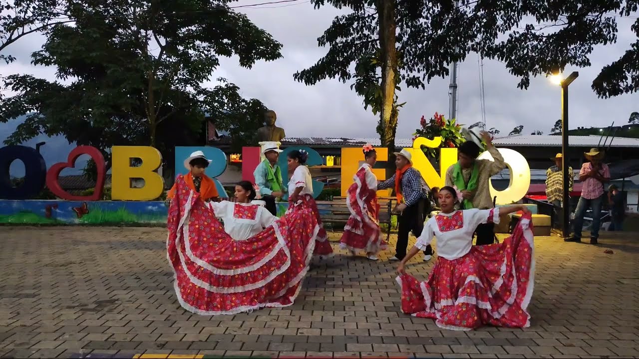 CUADRO ANTIOQUE&Ntilde;O- DANZA CA&Ntilde;AVERAL