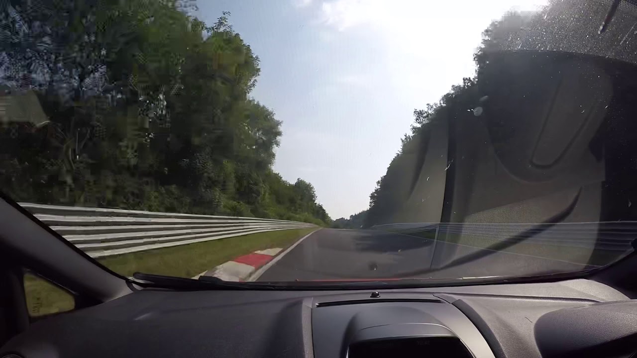 Ford Fiesta ST Mountune MR230 vs a pair of Megane RS 250/265 on the Nurburgring Nordschleife