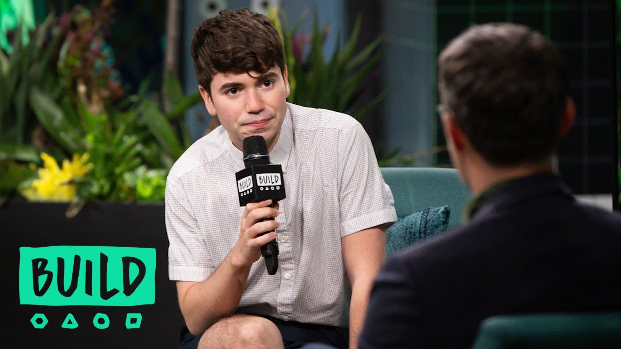 Noah Galvin Reveals A Fun Moment From The Set Of 