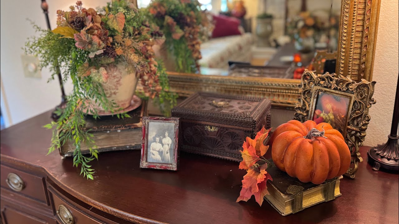 French country living room reveal!￼ 