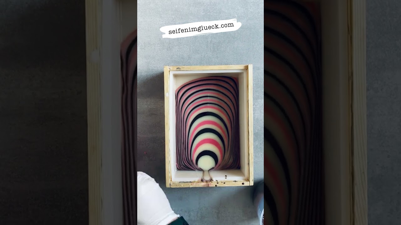Seifentutorial - Seife mit feinen Linien (Taiwan / Fine Line & Ultra fine horizontal swirl soap)