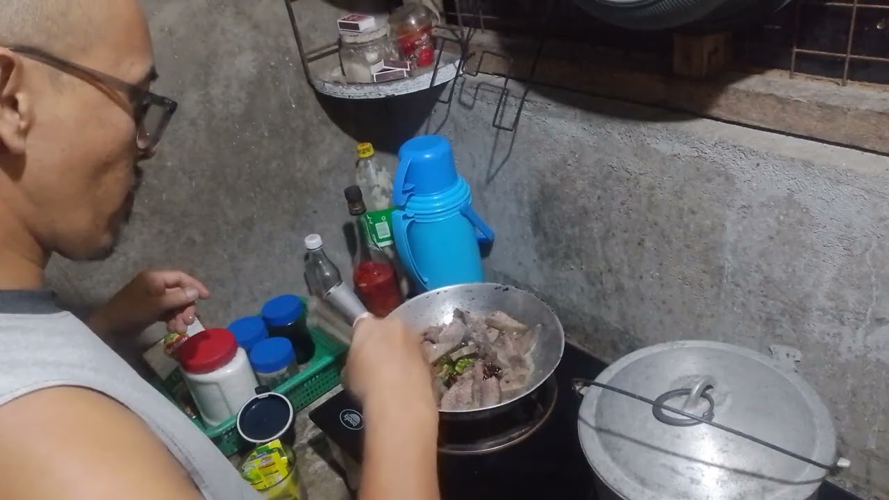 Adobong atay ng baboy