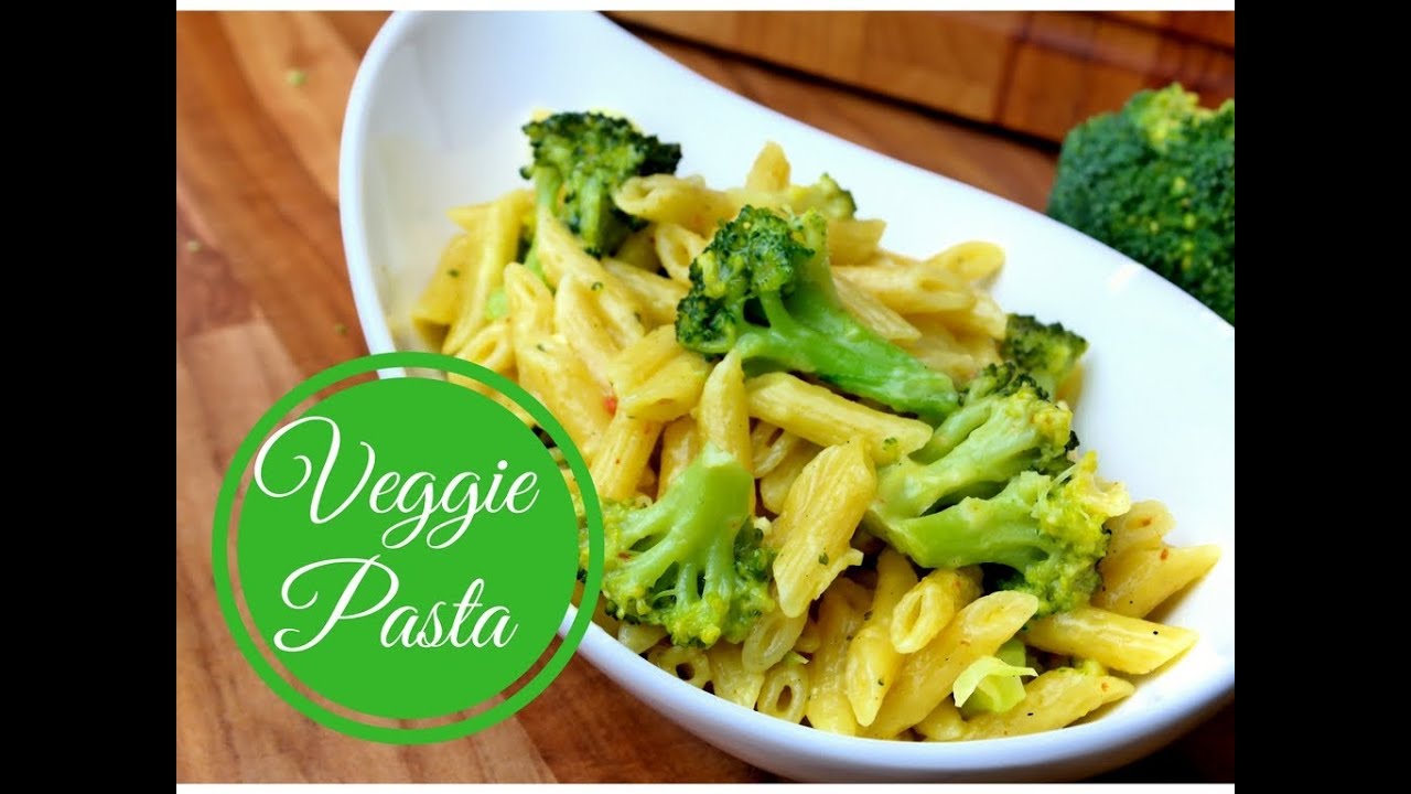 Schnelle One Pot Pasta mit Brokkoli I Penne in Brokkoli-Sahne-So&szlig;e I Vegetarisch