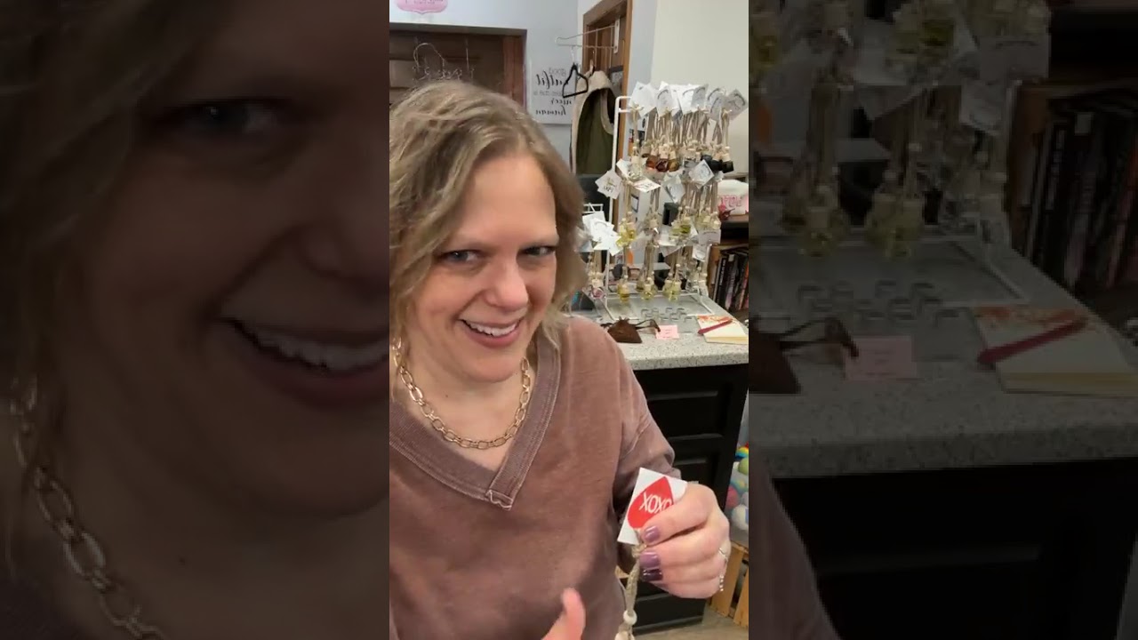 Valentines Car Diffusers and new scents for the guys. Welcome to Chic and Unique.