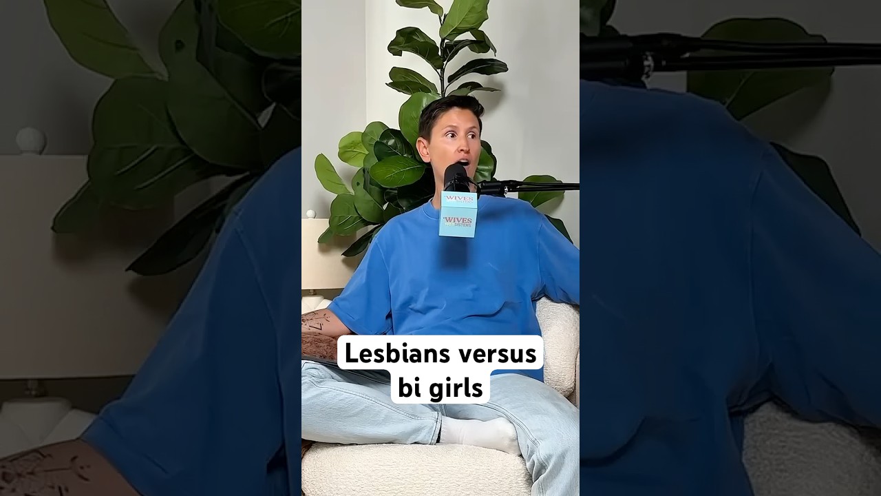 Lesbians versus bi girls episode is UP ❤️&zwj;🔥 #wlw #bisexual #lgbtq #queerpodcast