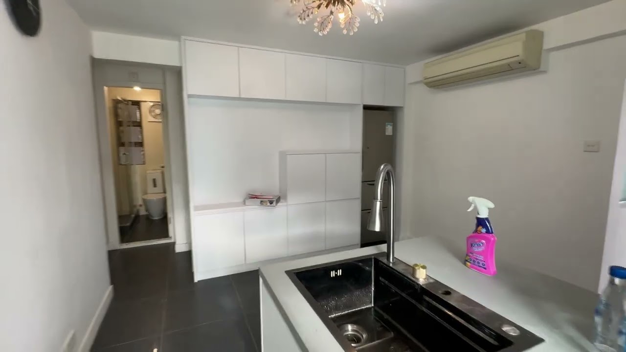 #西貢村屋#西貢物業# 近西貢市中心建築面積905 2/f+905呎天台+100呎露台🎁租金$26500元 出售1000 萬🎁步行3分鐘可以到達西貢市中心#西貢阿龍9382 9320曾生Daniel