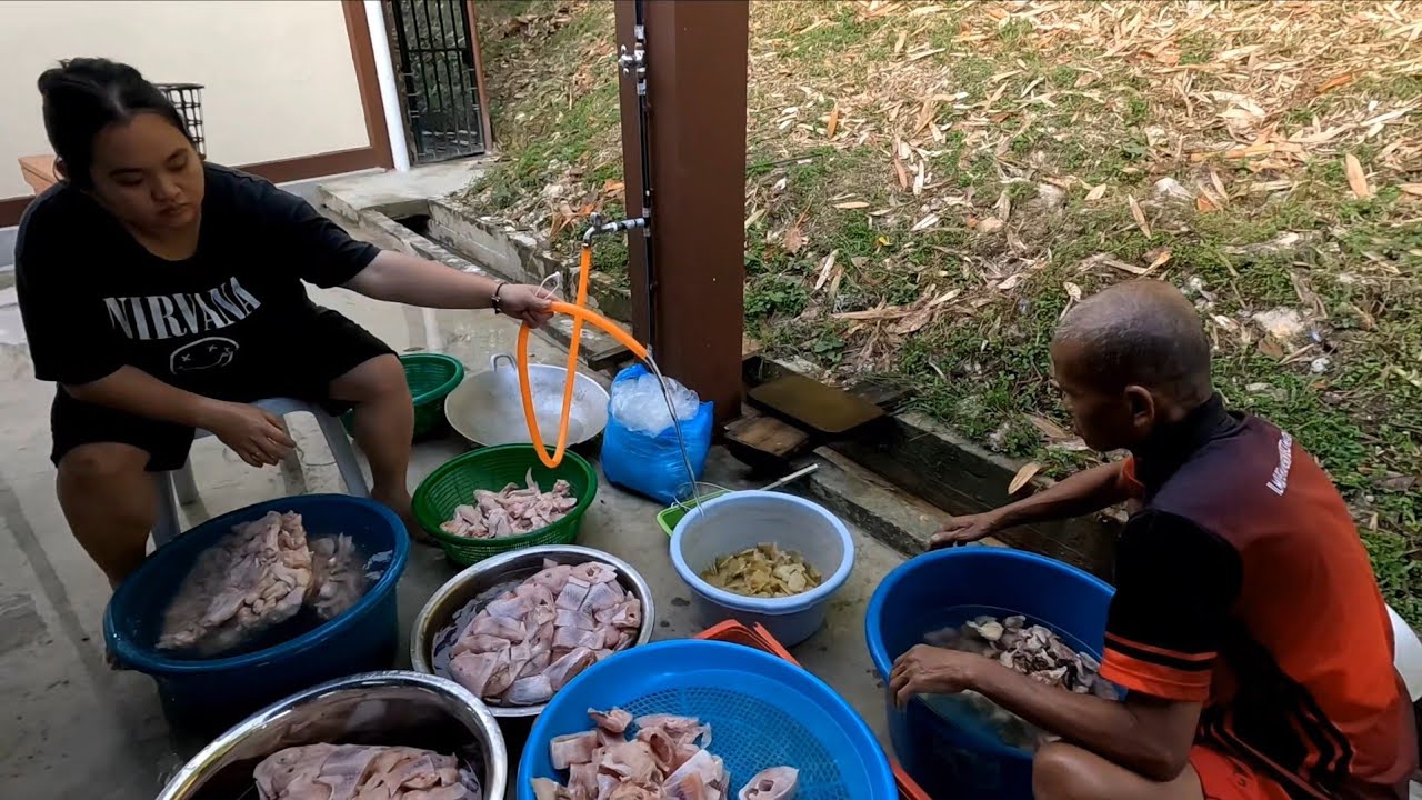 MEMASAK UNTUK MAJLIS PERKAHWINAN IBAN DI RUMAHPANJANG SARAWAK❤️DAYAK IBAN TRADITIONAL WEDDING❤️