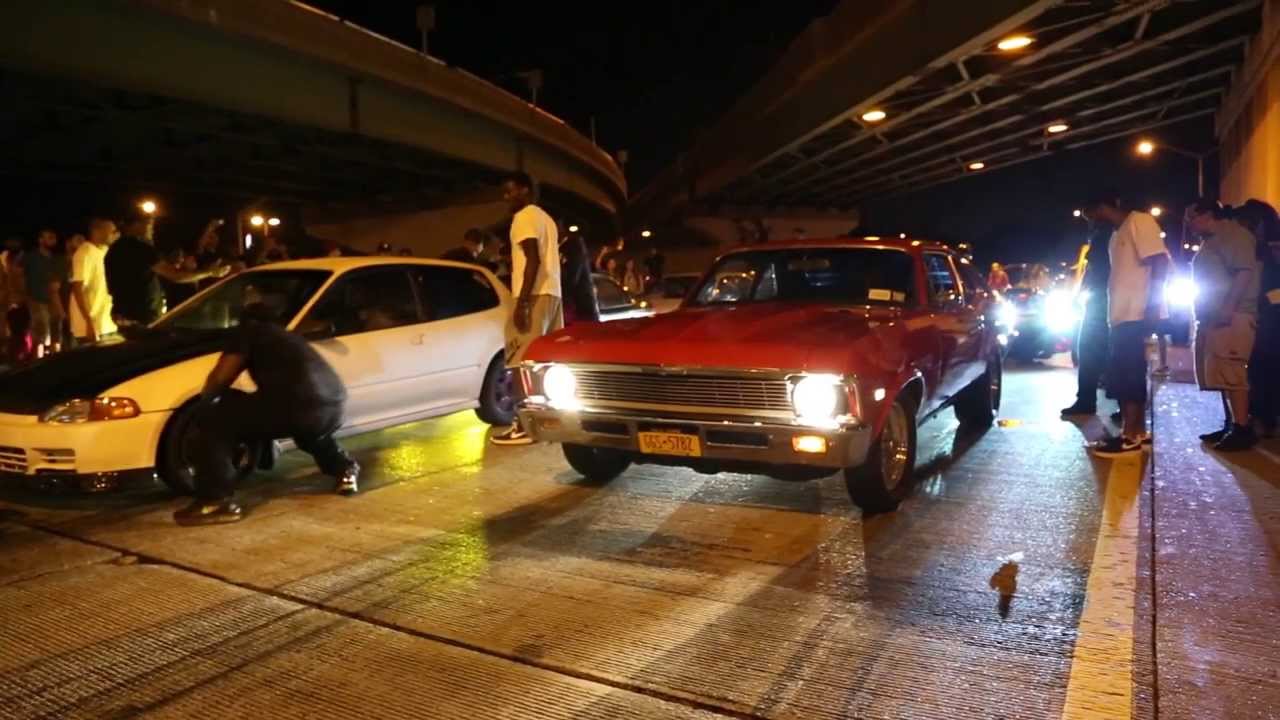 Mike Nova vs single jingle