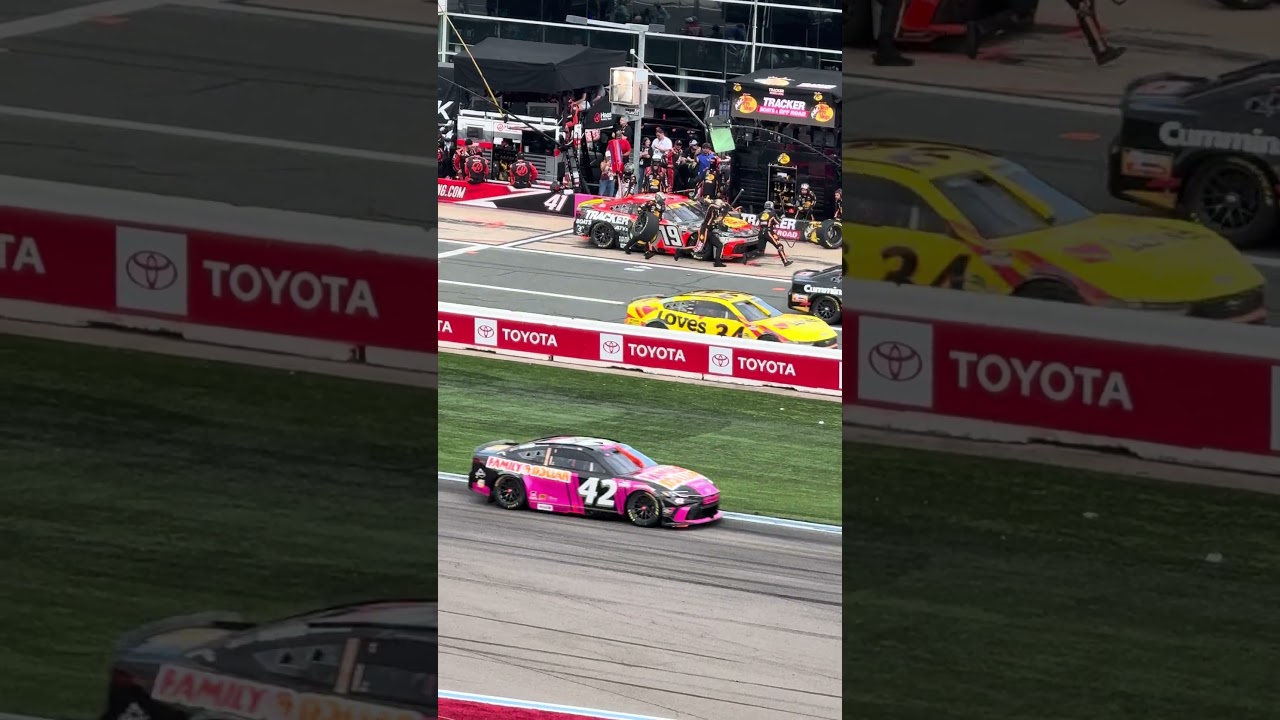 Chase Briscoe Pitstop - 2025 NASCAR Cup Series Bank of America ROVAL 400
