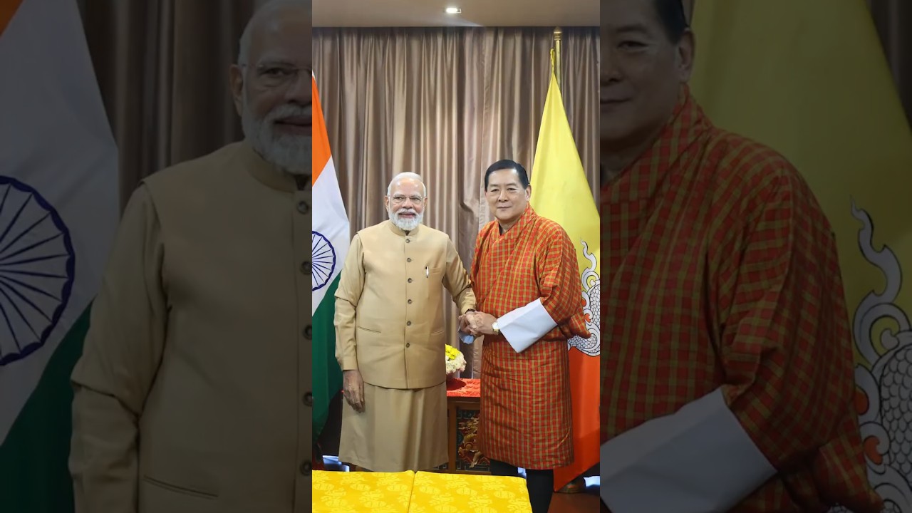 PM Modi meets with His Majesty the Fourth Druk Gyalpo of Bhutan | #shorts